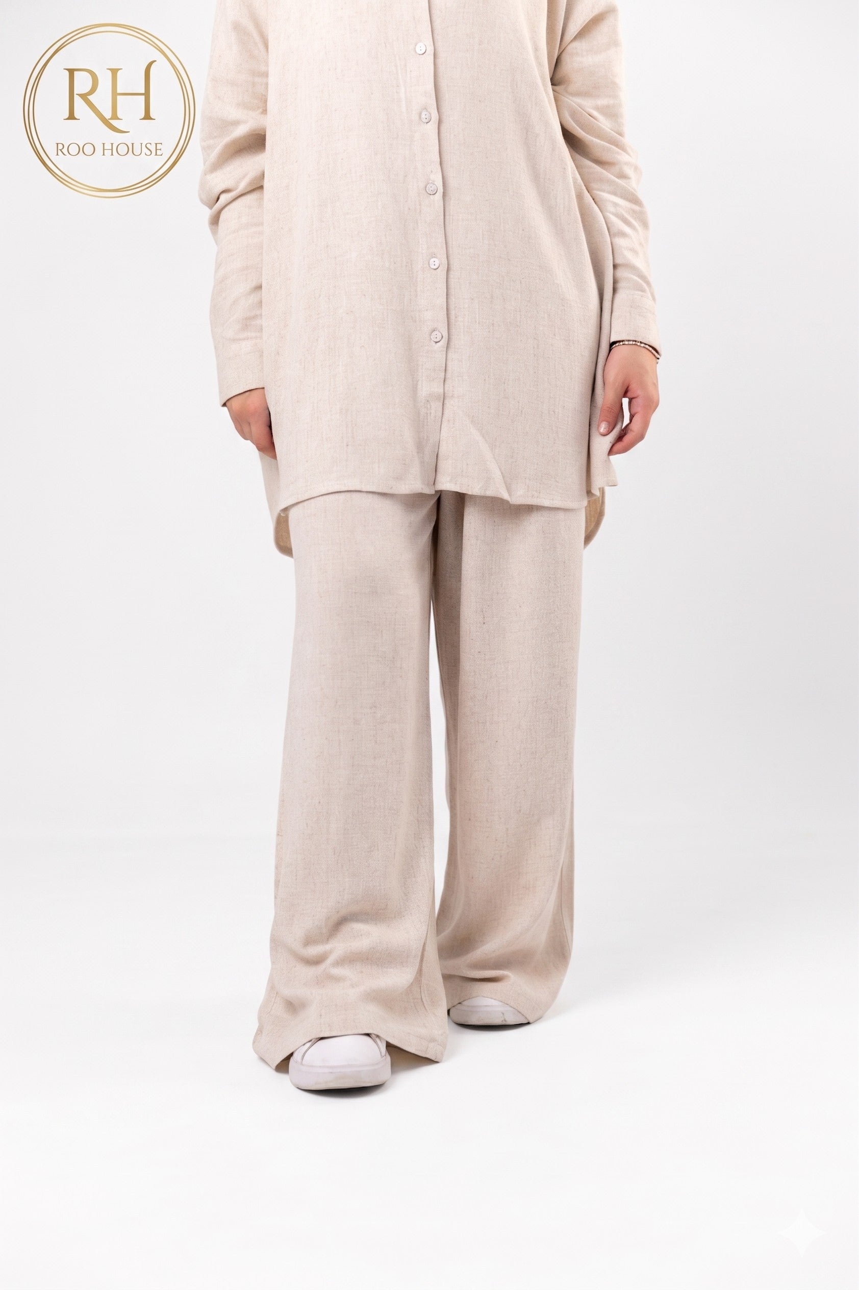 Beige linen set