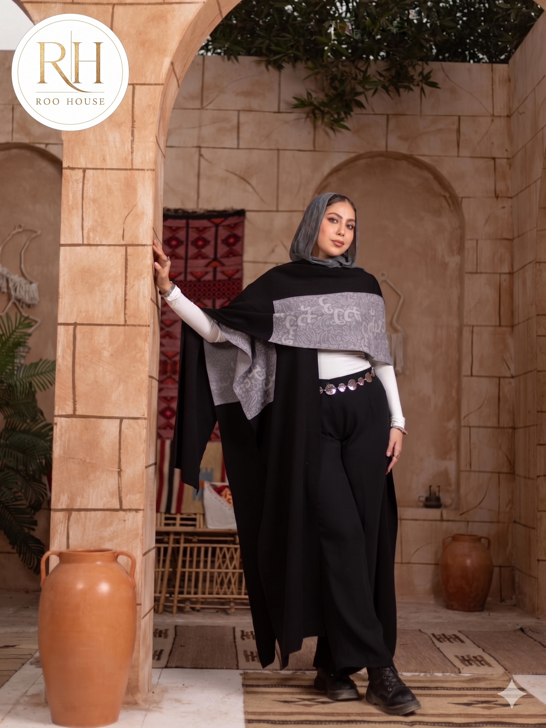 Gray Arabic kint kimono
