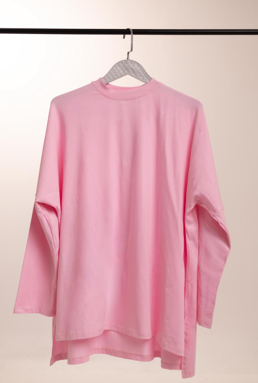Pink t-shirt